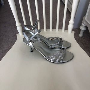 Dressy heels - worn once!!